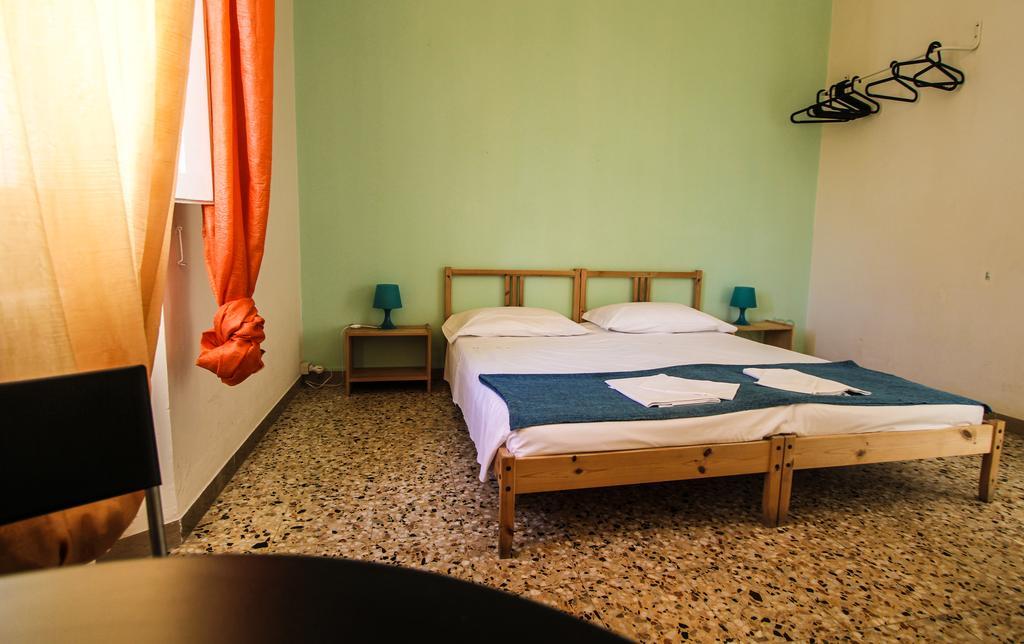 Guest House Be Happy! Флоренция Экстерьер фото