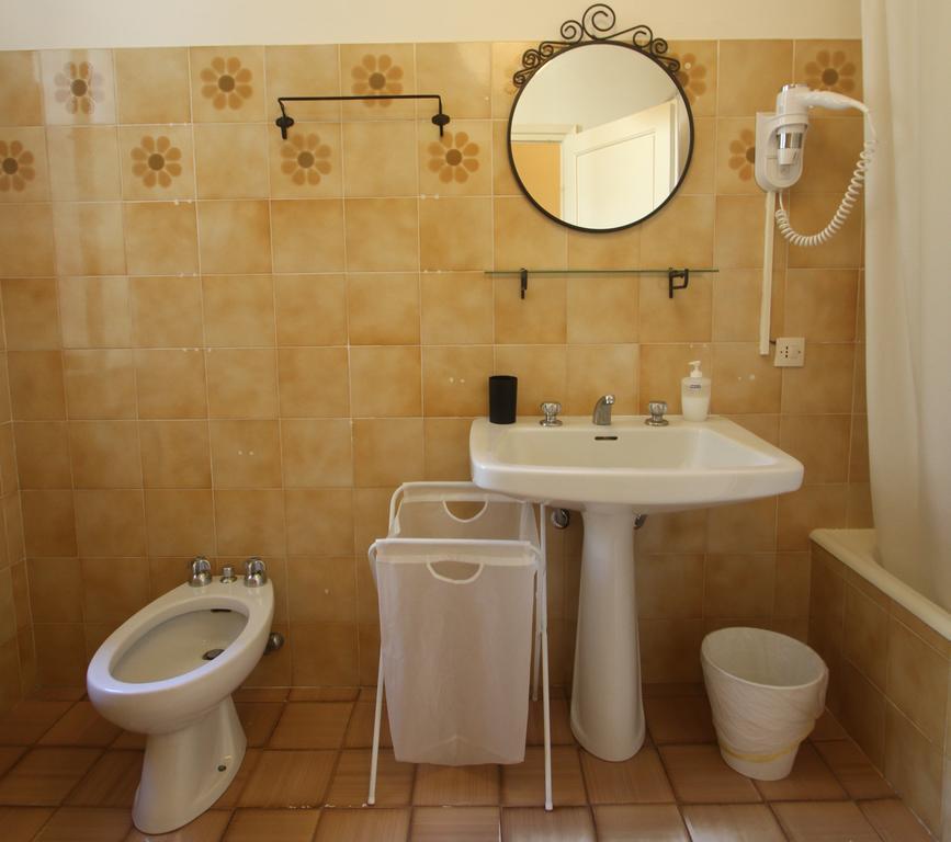 Guest House Be Happy! Флоренция Экстерьер фото