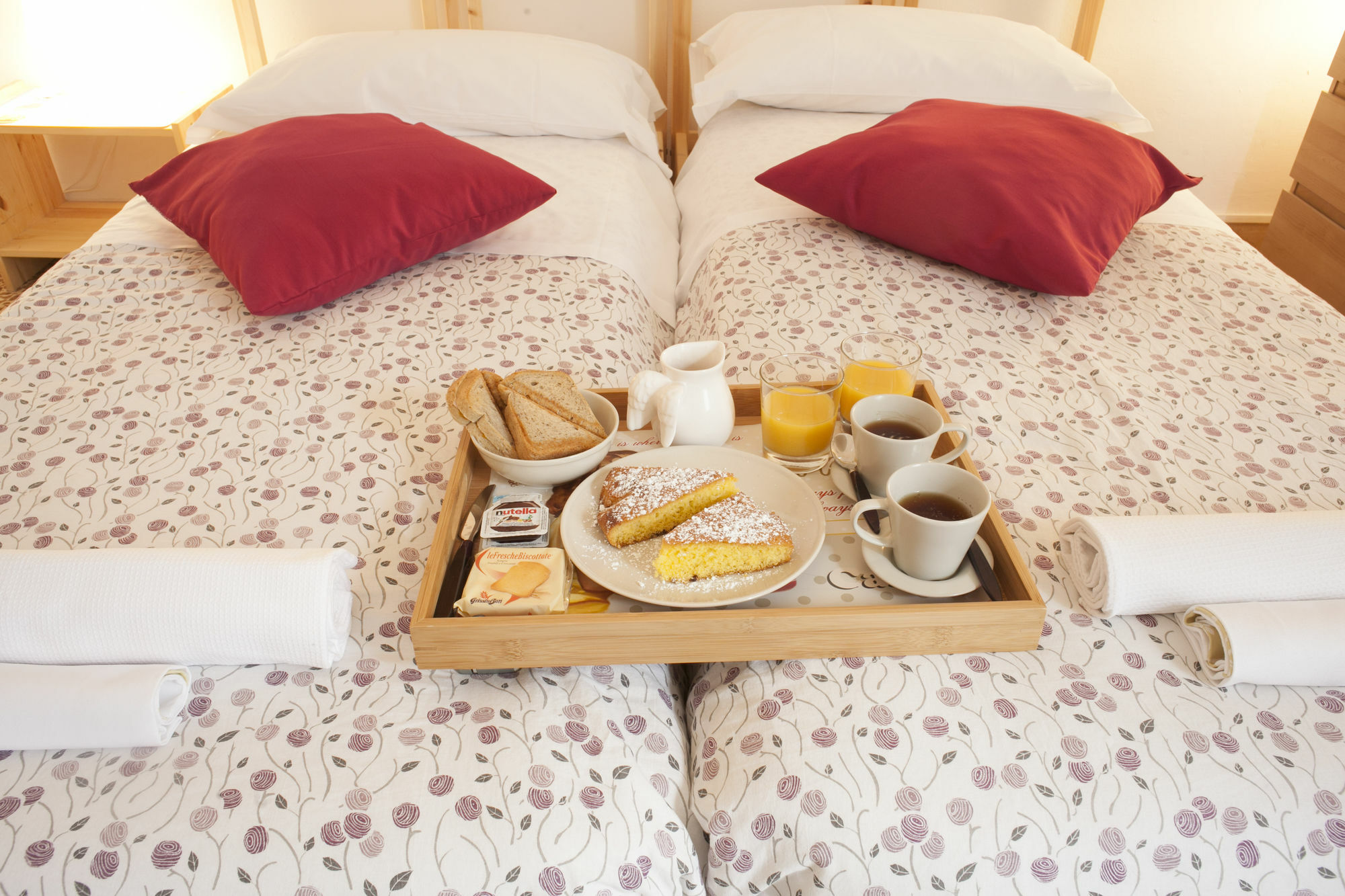 Guest House Be Happy! Флоренция Экстерьер фото